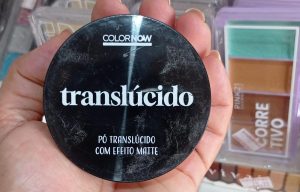 Pó translúcido